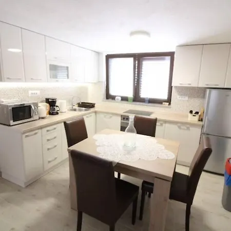 Waterfront Sunset Dream With Pool * Trebinje