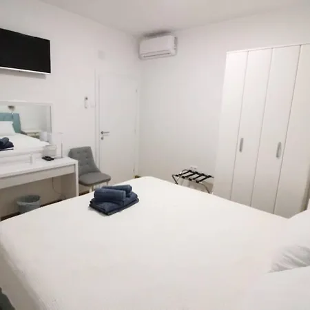 Waterfront Sunset Dream With Pool *