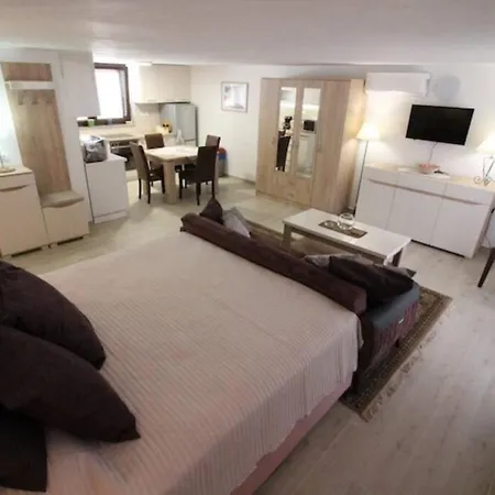 Waterfront Sunset Dream With Pool Villa