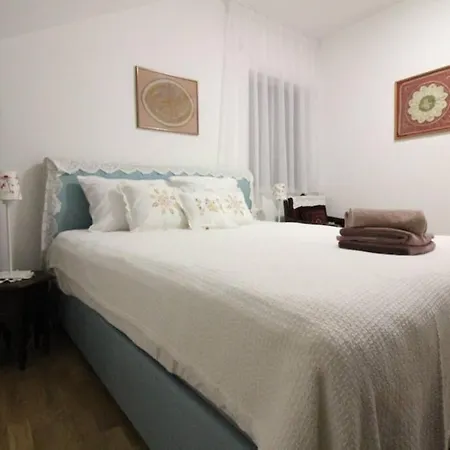 Waterfront Sunset Dream With Pool Villa Trebinje