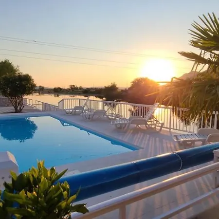 Waterfront Sunset Dream With Pool Villa *